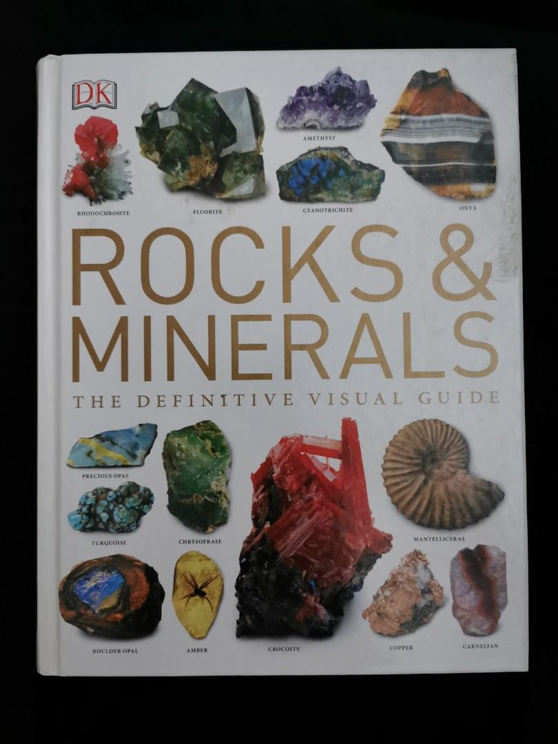 Rocks & Minerals: The Definitive Visual Guide